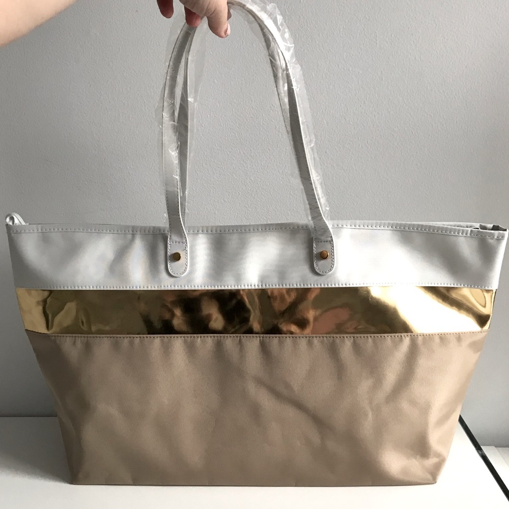 Elizabeth Grant White Gold Tan Summer Swim Beach Tote Bag Vacation